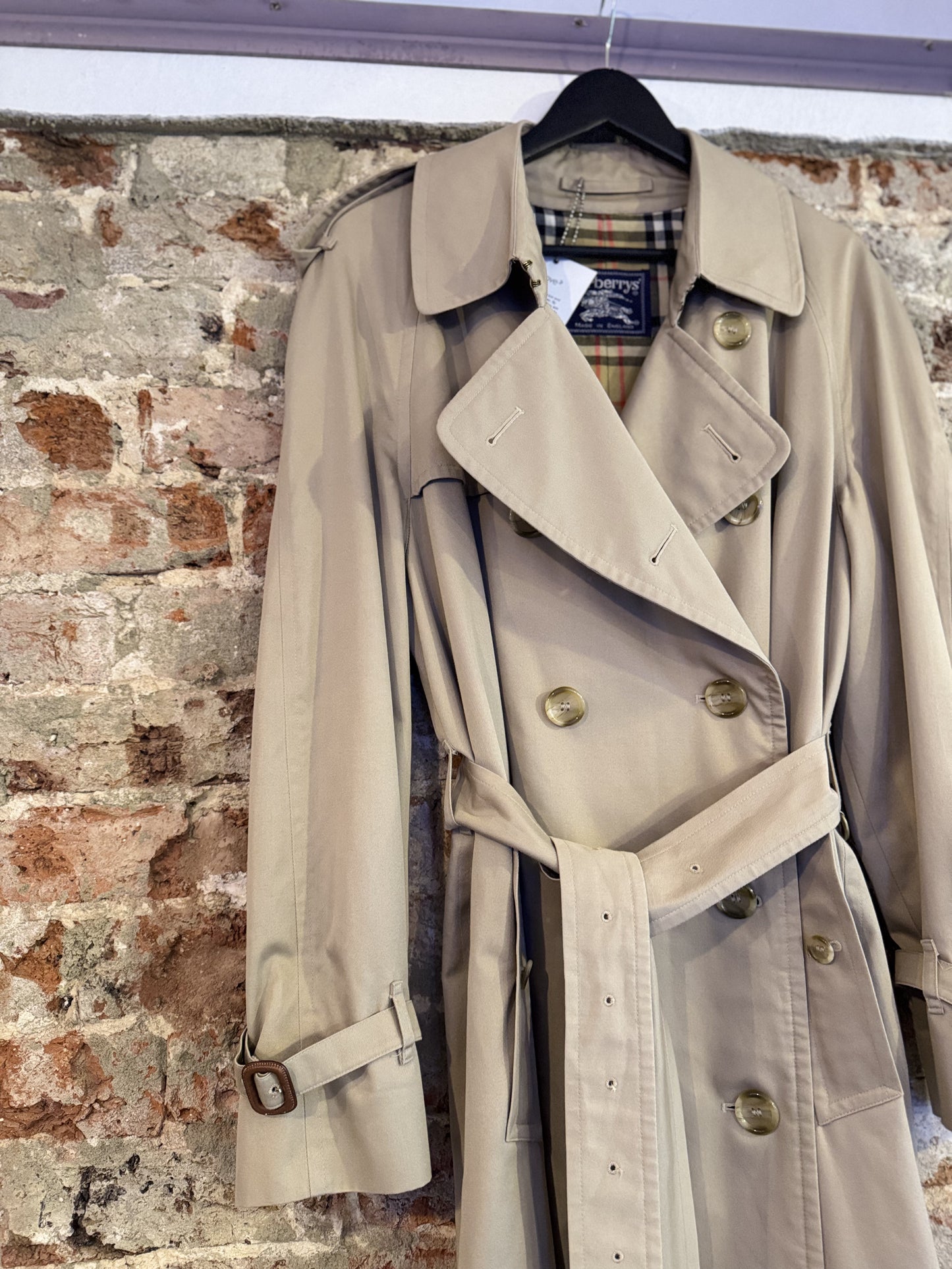 Burberry Y2K 2002 Trench Coat