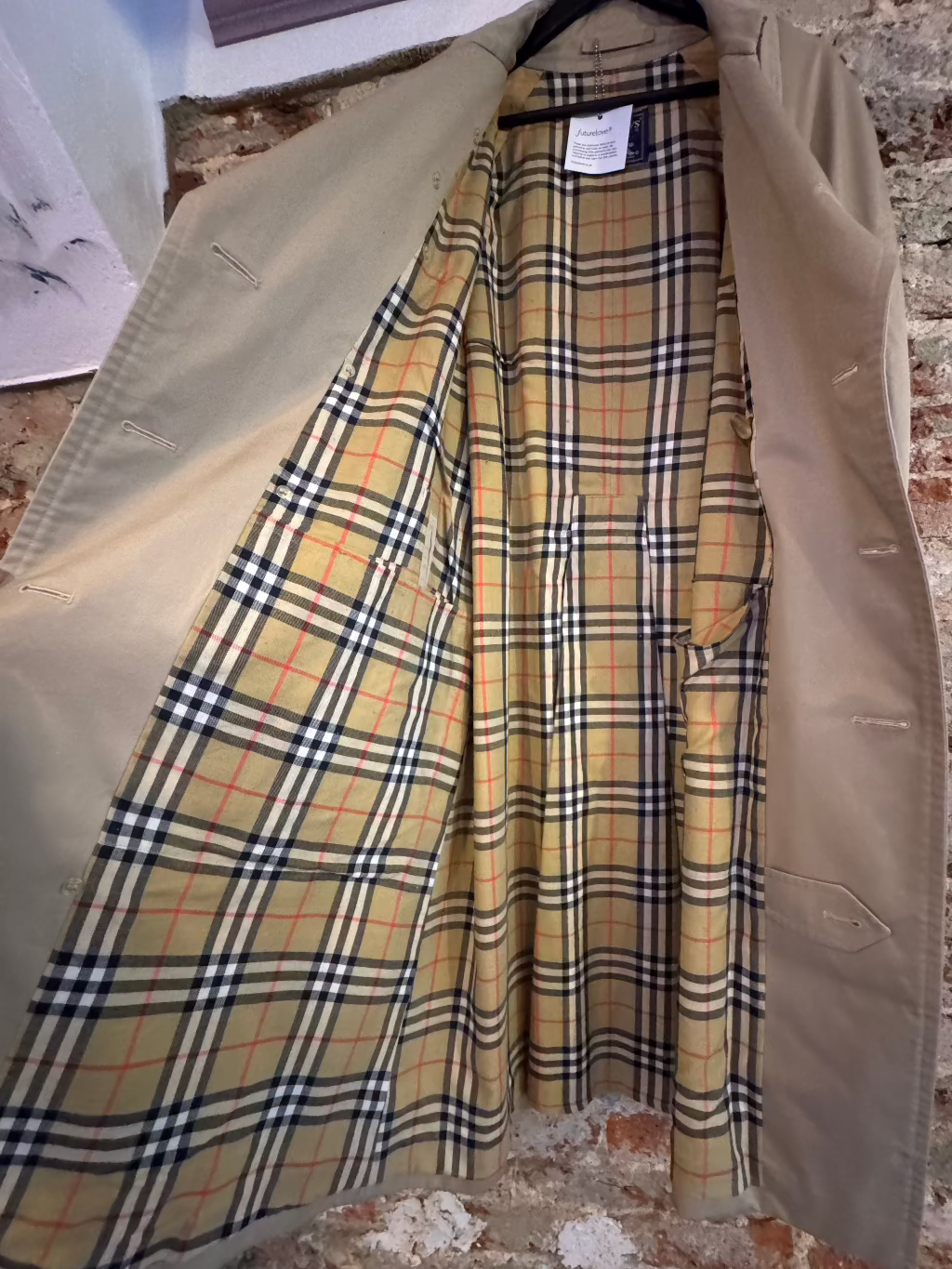 Burberry Y2K 2002 Trench Coat