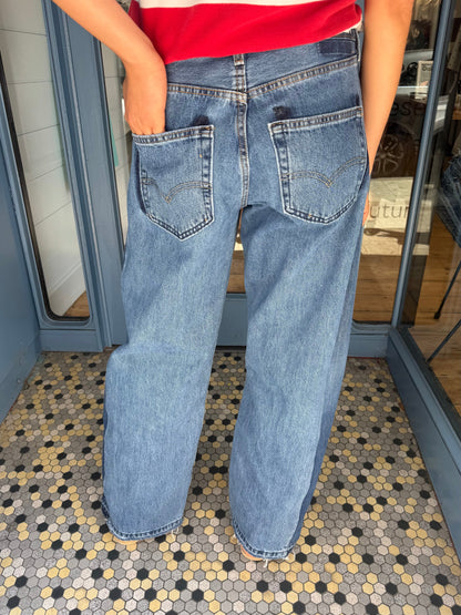 Angel Mid Wash Barrel Jean