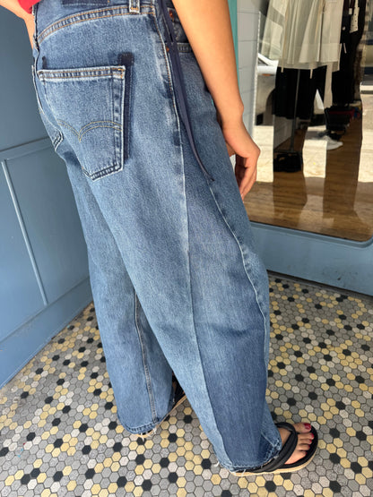 Angel Mid Wash Barrel Jean