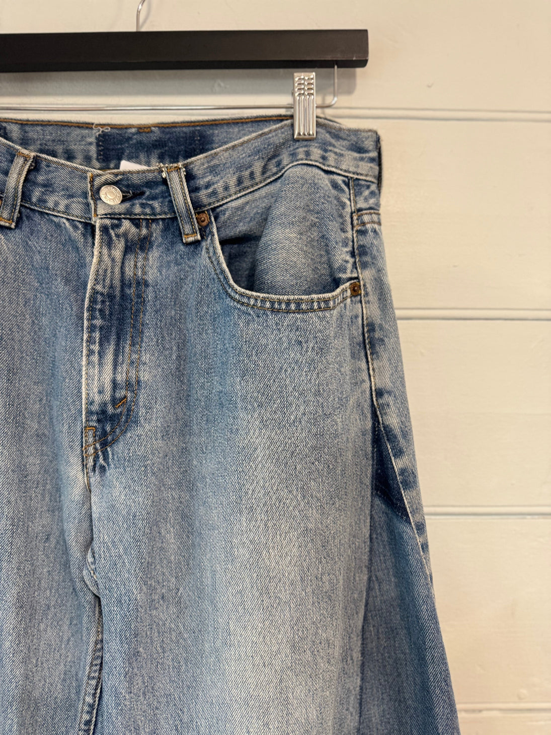 Angel Pale Wash Upcycled Barrel Jean